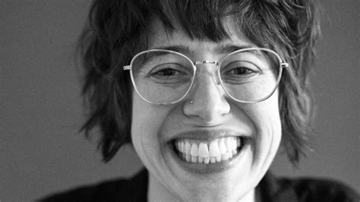 	‘In the Amazon Warehouse Parking Lot’ by Sarah Mantell Wins Susan Smith Blackburn Prize	