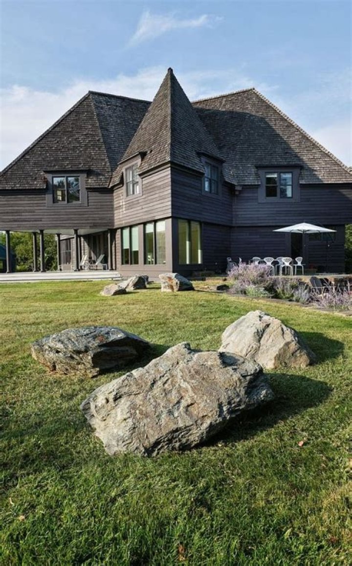 Inside Marina Abramovic's star-shaped home