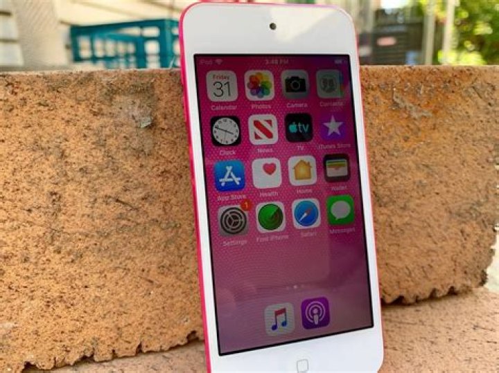 iPod Touch 7 vs. Cheap Android phone: Which should you buy?