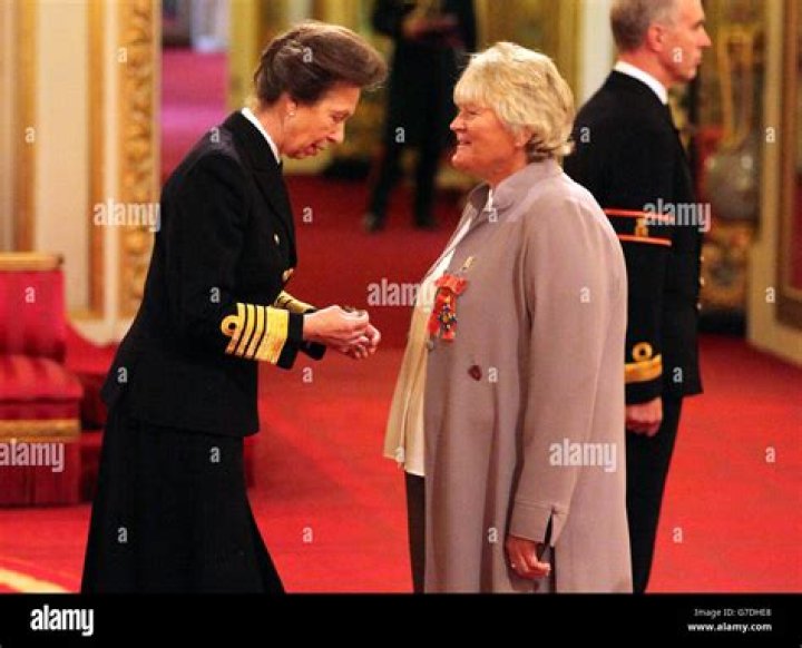 Is Dame Laura Davies In A Relationship? A Deep Dive Into Her Personal Life