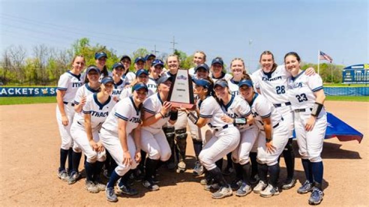Ithaca College Softball Program Information