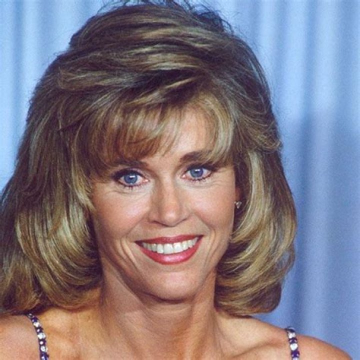 Jane Fonda's Beauty Evolution From the '50s to Today