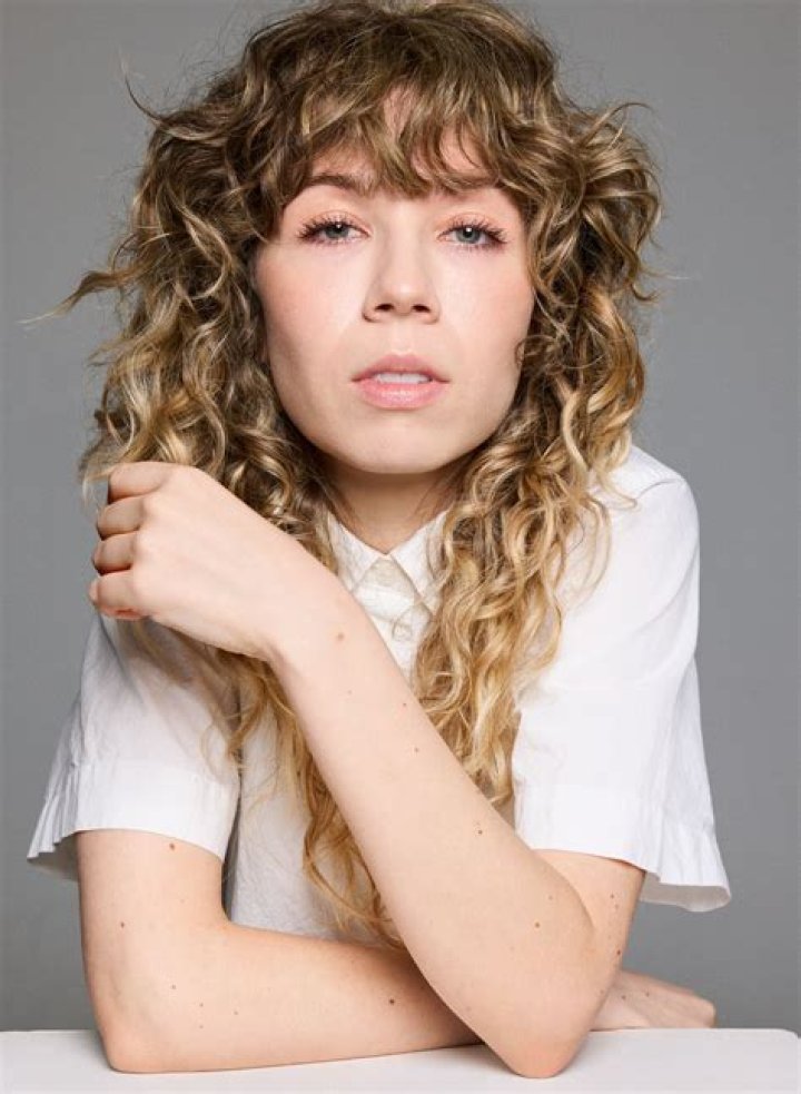 Jennette McCurdy: The Journey Of A Multi-Talented Star