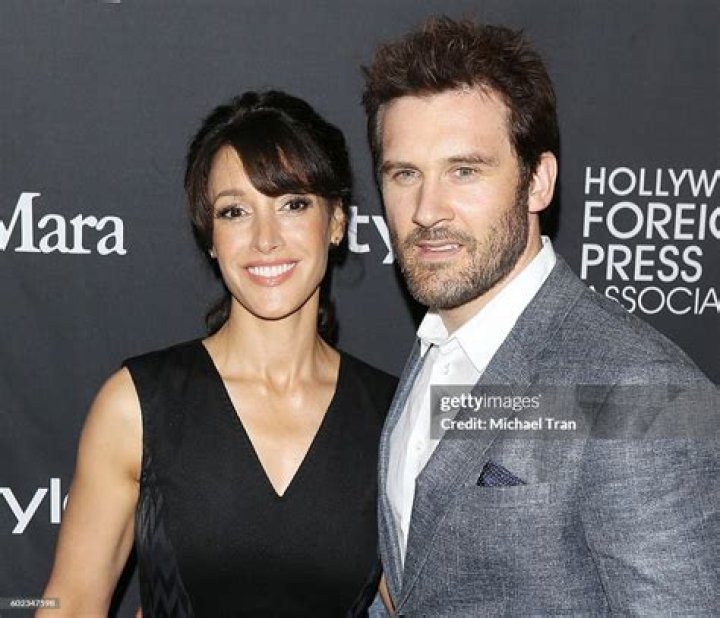 Jennifer Beals and Ken L. Dixon