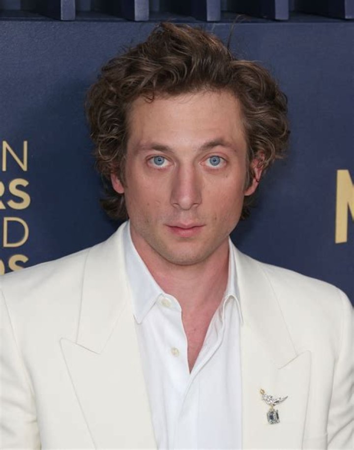 Jeremy Allen White’s Plush Pout Is Thanks to Genetics — and This $20 Lip Salve