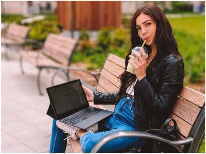 Joelle Farrow Biography, Age, Height, Boyfriend, Net Worth