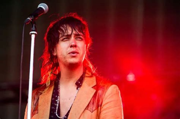 Julian Casablancas Net Worth  - Pulptastic