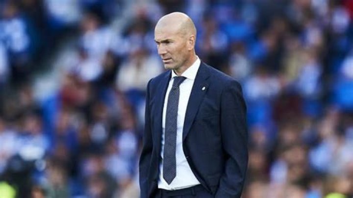 Juventus make Zinedine Zidane number one choice to replace Sarri