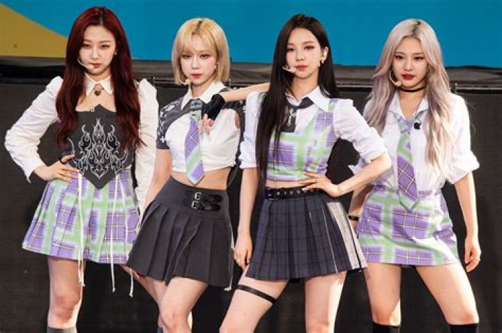 العثور على نجمة فرقة K-pop سولي ميتة.. وشبهة انتحار في وفاتها!