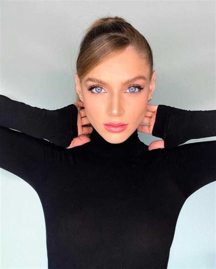 Kari Riley Biography, Wiki, Age, Height, Family, Career
