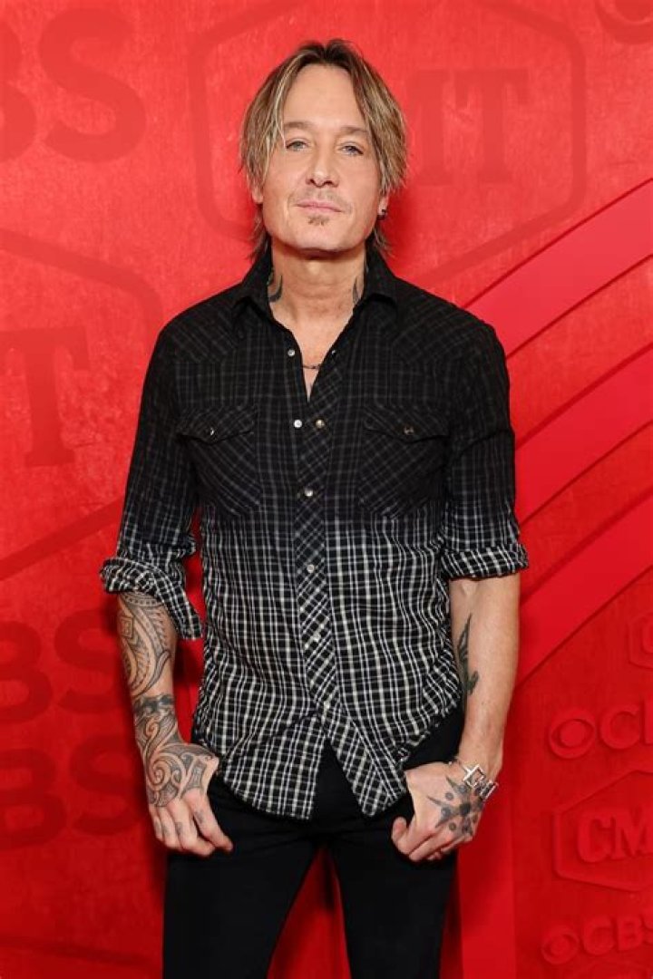 Keith Urban Drops Electrifying Life Anthem, 'Straight Line'