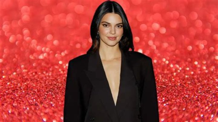 Kendall Jenner Height: How Tall Is Kendall Jenner?