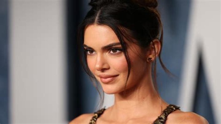 Kendall Jenner Paired Her Little Black Bikini With the Best Beach Accessory