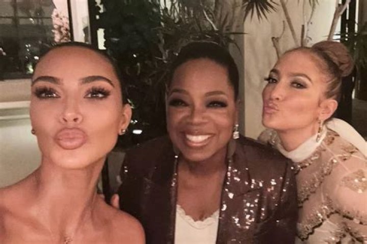 Kim Kardashian, Jennifer Lopez, and Oprah Just Took the Most Iconic Selfie Ever
