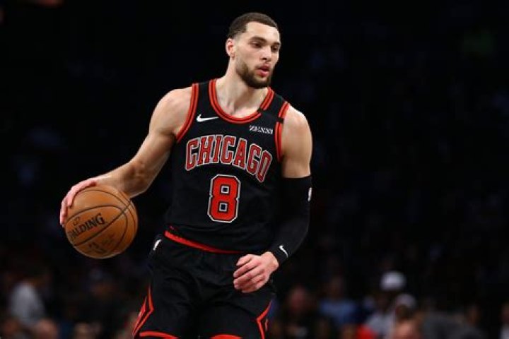Knicks, Nets Keeping Eyes on Zach LaVine for Potential Trade