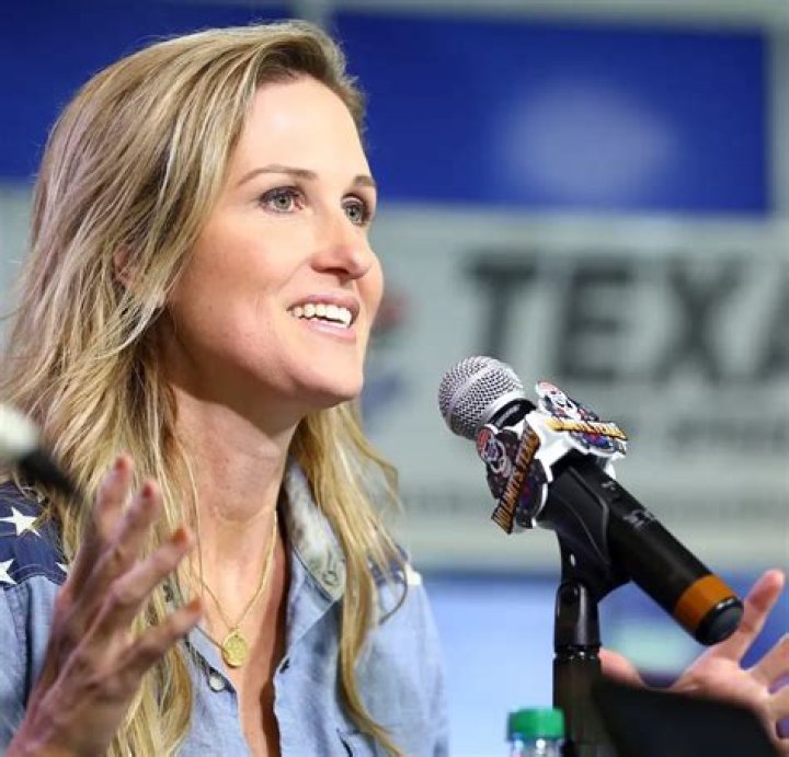 Korie Robertson Net Worth  - Pulptastic