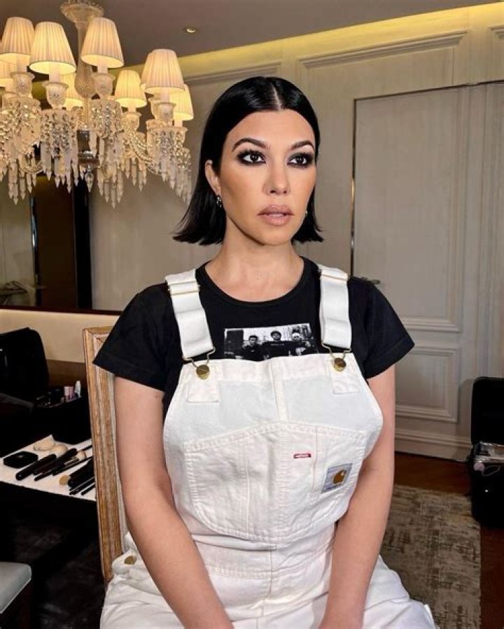 Kourtney Kardashian Is Back to Being a Brunette