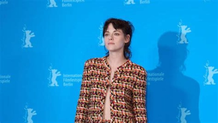 Kristen Stewart Wore a Vibrant Tweed Set With Nothing Underneath