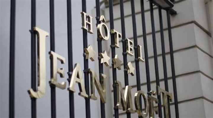 L’Hôtel Jean Moët Review, Épernay, Champagne, France