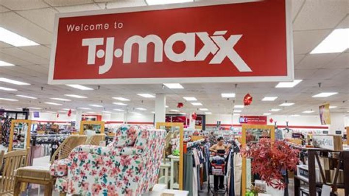 Last-Minute Shopping with T.J. Maxx and Marshalls