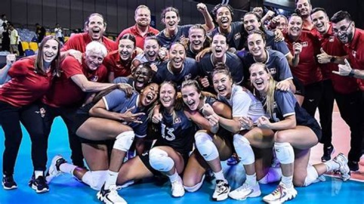 Lawrence University Women's Volleyball Program Information