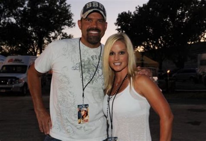 Lee & Tiffany Lakosky Net Worth