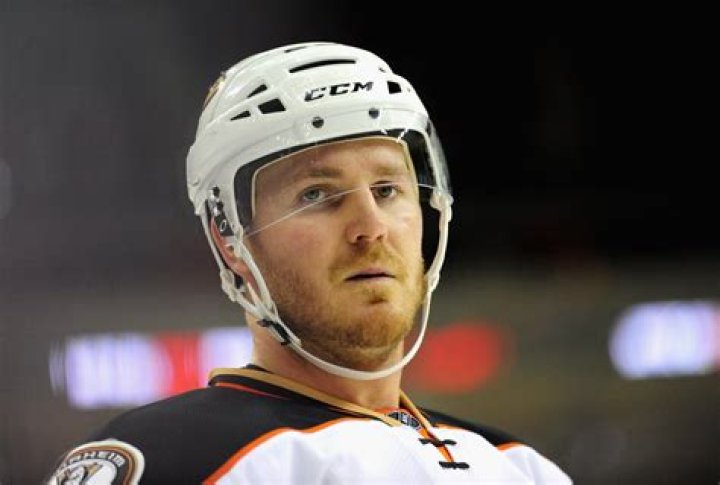 Left behind by NHL, James Wisniewski resurfaces for USA in Olympics