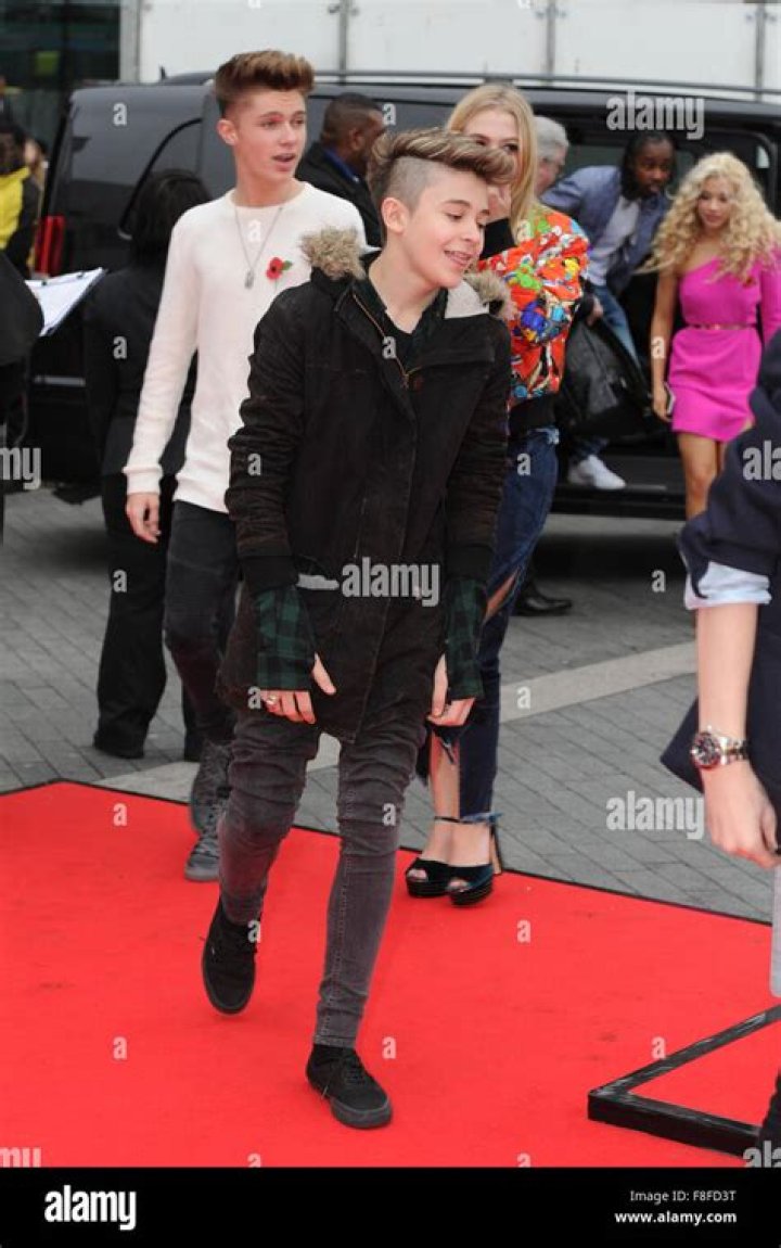 Leondre Devries