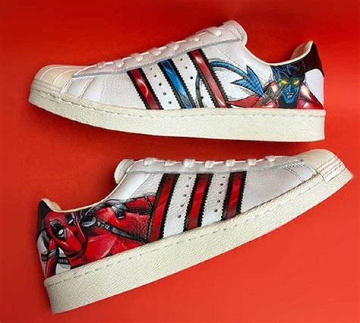 Liga Endesa: Adidas superstar. nightcrawler & deadpool. by...