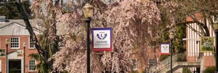 Linfield University Women's Swimming Program Information