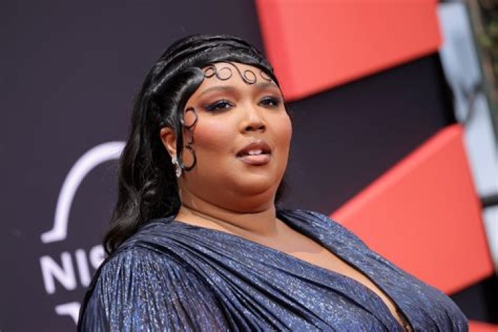 Lizzo Revealed That She Doesn't Believe in Monogamy