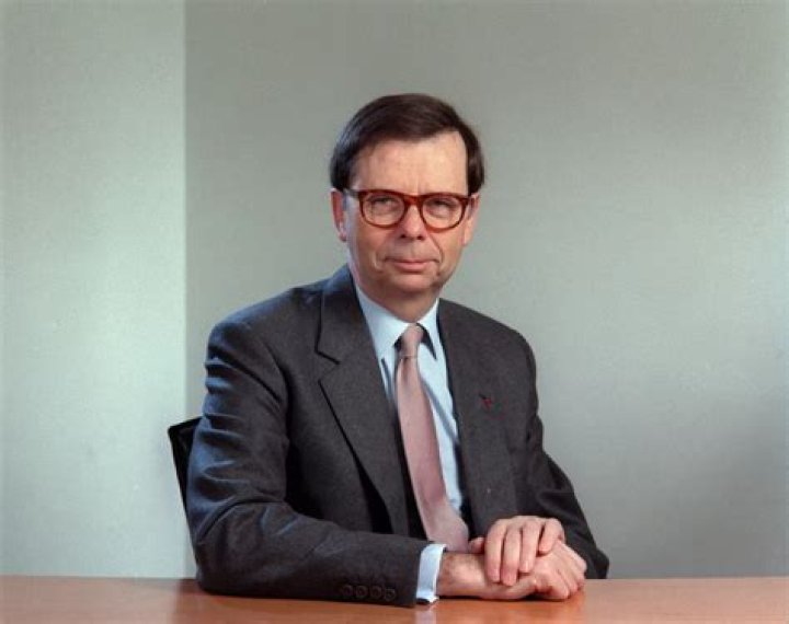 Louis Schweitzer Net Worth (2024)