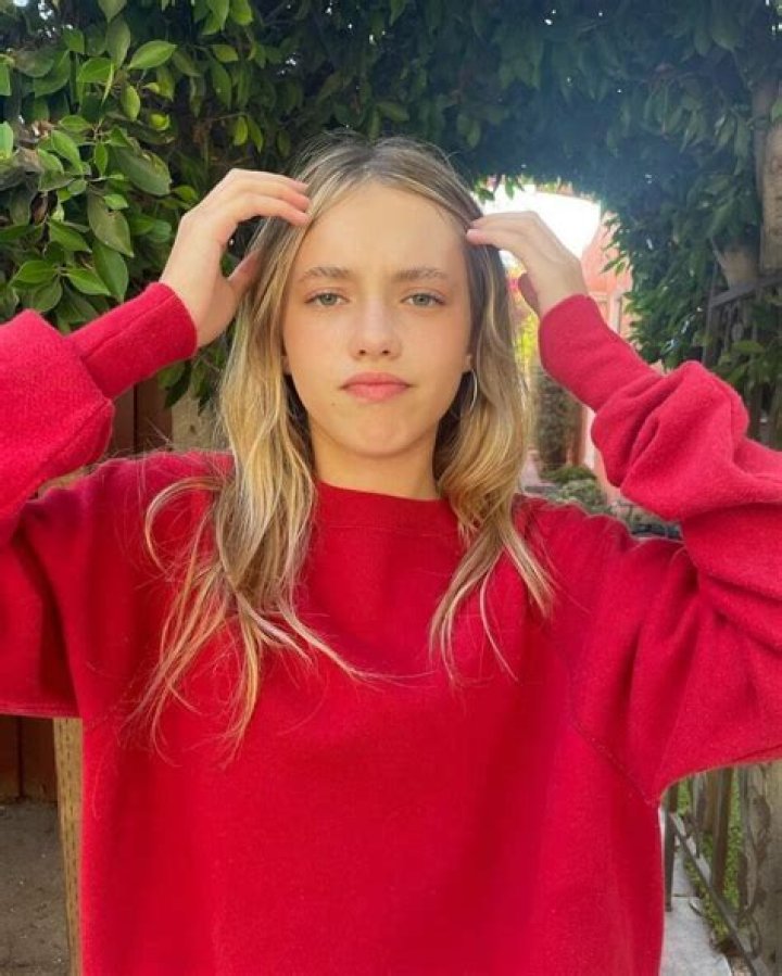 Maisie de Krassel Biography, Wiki, Age, Height, Family