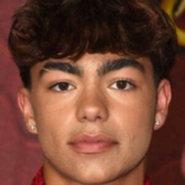 Malachi Barton Net Worth