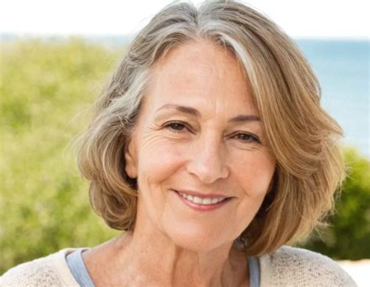Man Tells Single Women Over 40 How To Keep A Man