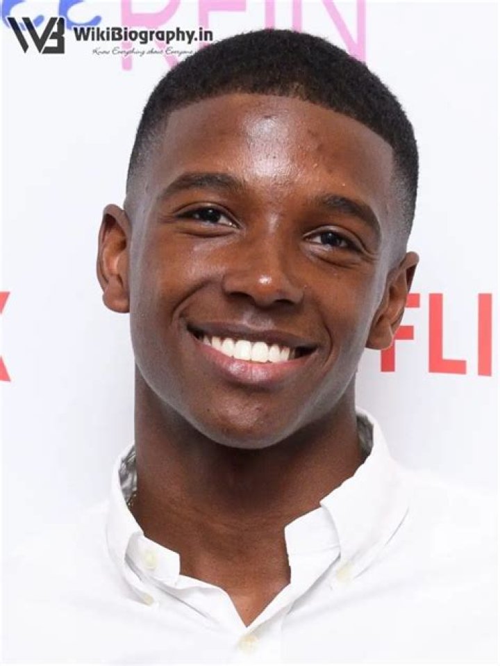Martin Bobb-Semple Age, Height, Net Worth, Tv-Series, Bio