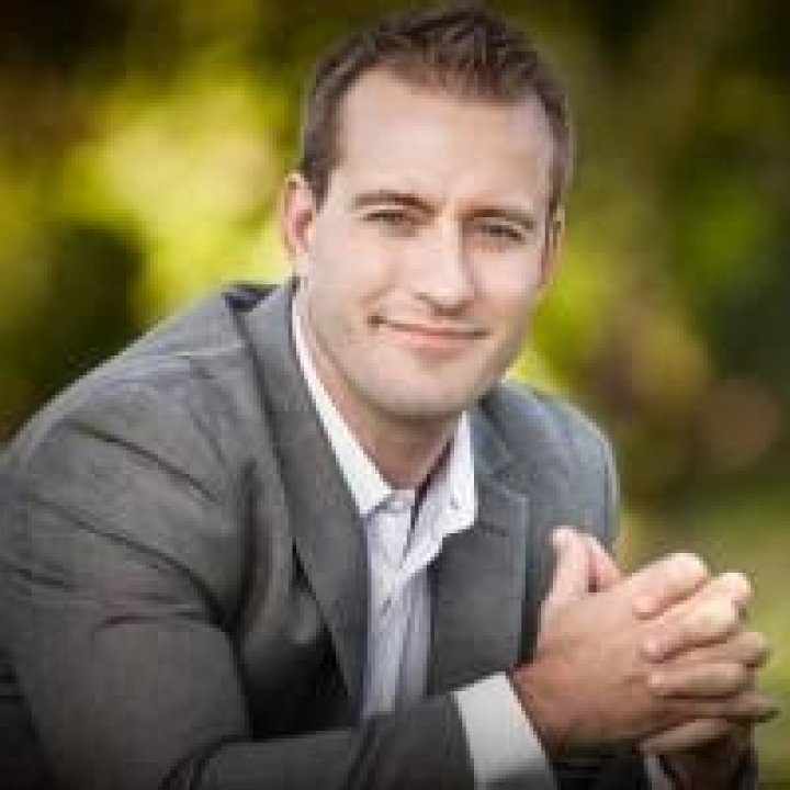 Mat Boggs - Dating Coach - Westlake Village, CA
