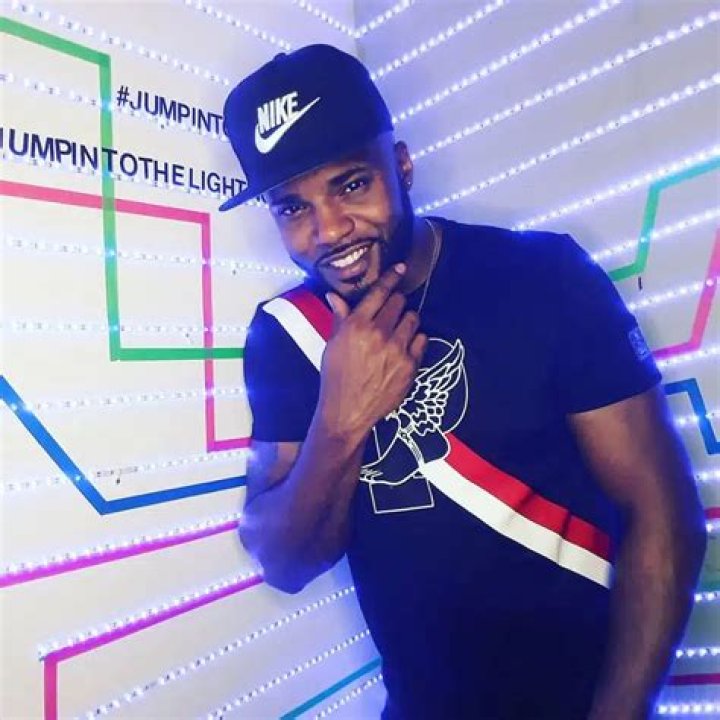 Math Hoffa Net Worth, Age, Height, Family, Girlfriend, Songs