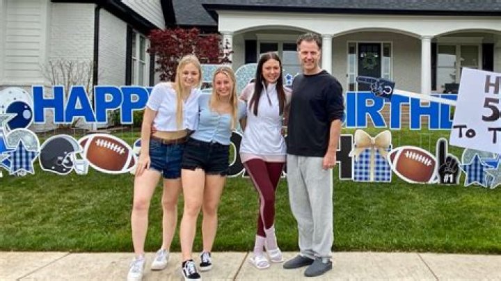 Matt Eberflus Wife, Salary, And Net Worth (Updated 2022)