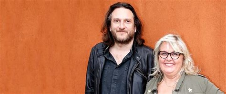 Maya Lauqué et son compagnon Cyril Denis : leur histoire d'amour
