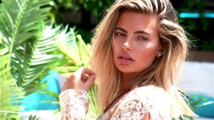 Megan Barton Hanson Leaked Video: N*ked Photos Posted Online