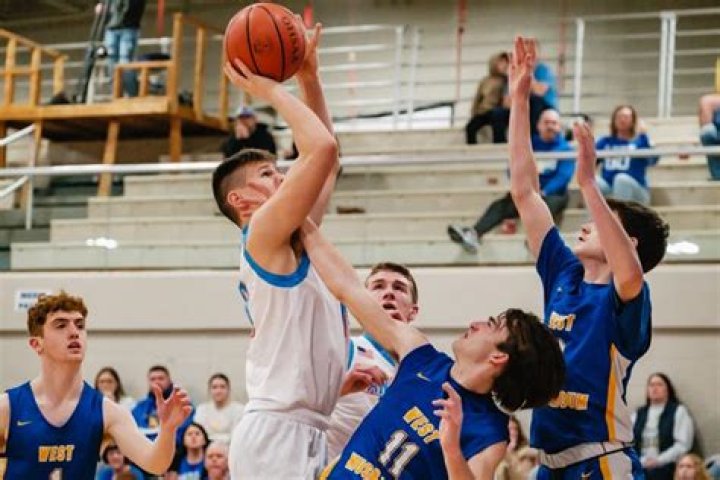Mens Basketball Recruiting | Garaway High School