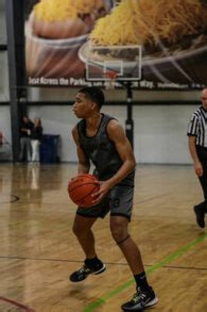 Mens Basketball Recruiting | Lamar High School
