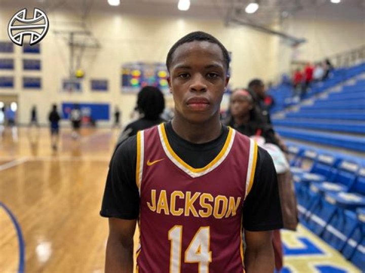 Mens Basketball Recruiting | Maynard H. Jackson- Junior High School