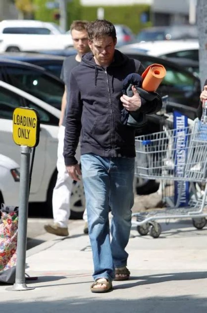 Michael C. Hall Height In Feet: Understanding The On-Screen Star's Presence