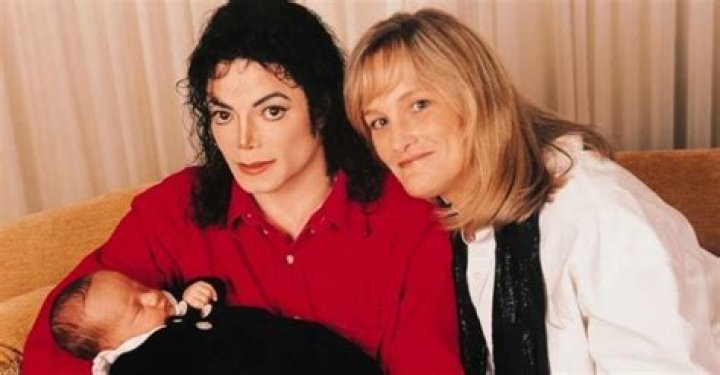 Michael Jackson's mom gets kids, estate control for now