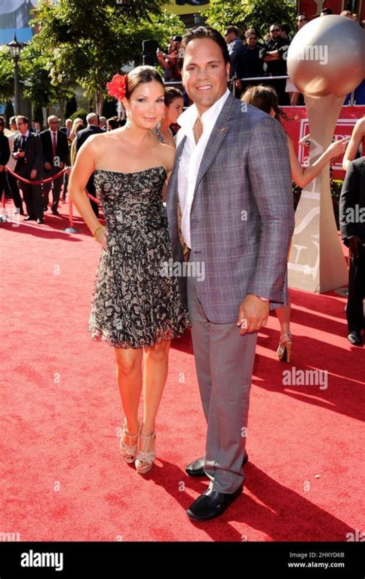Mike Piazza and Alicia Rickter