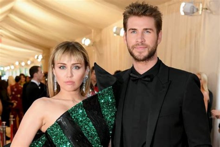 Miley Cyrus and Liam Hemsworth Reportedly Aren't Divorcing Anytime Soon
