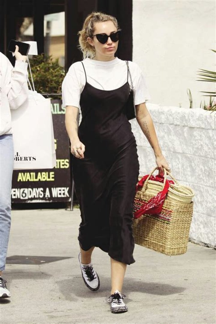 Miley Cyrus: Printed Silk Shirt, Black Slides
