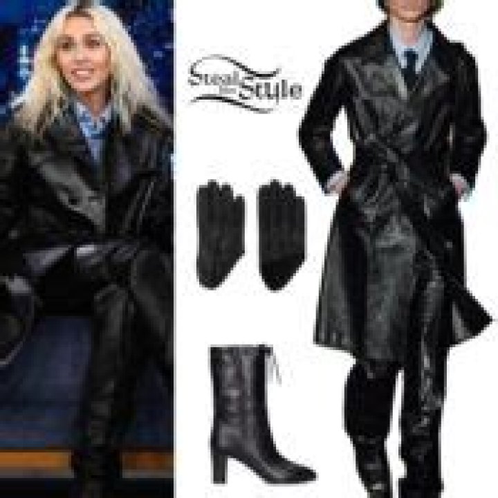 Miley Cyrus: Wrecking Ball Dr Martens Boots
